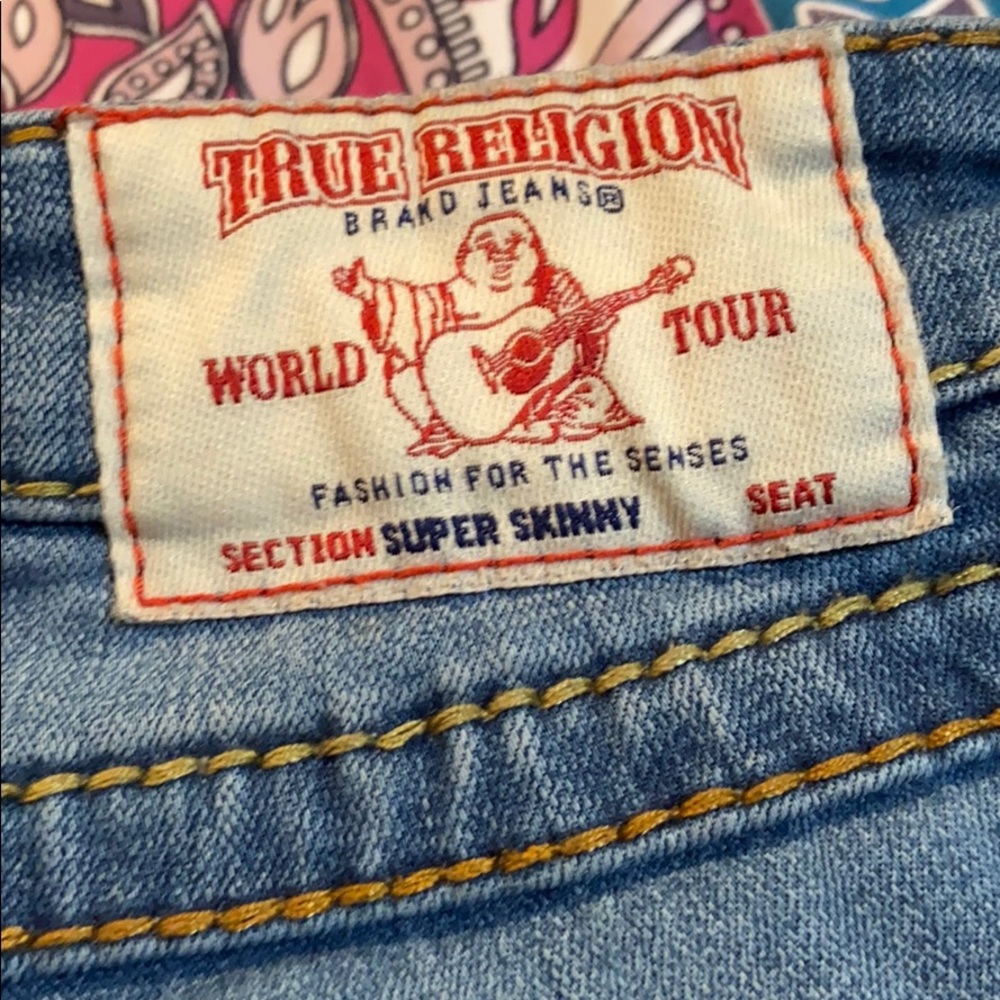 True religion breaks jeans